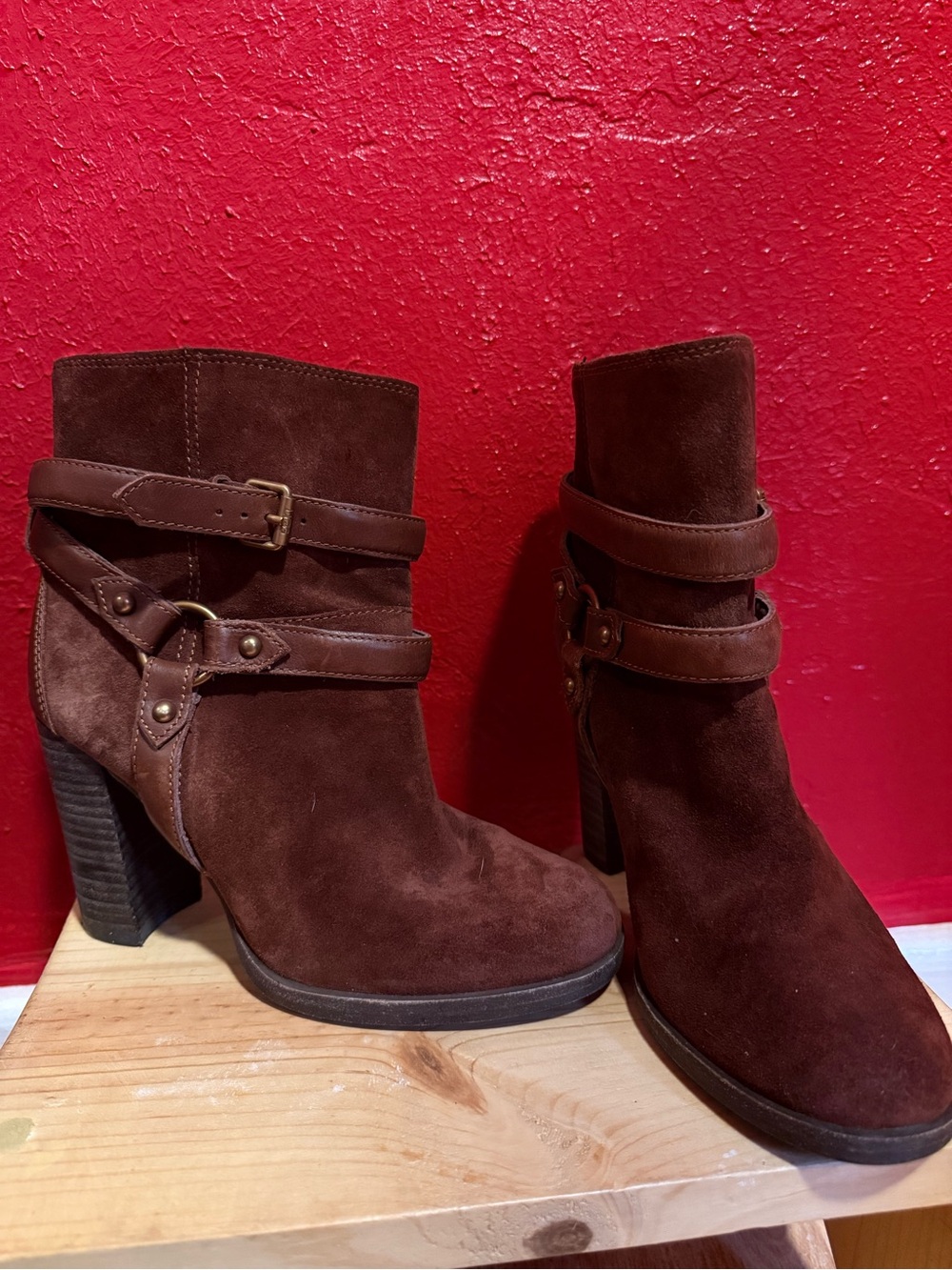 79. Pre loved UGG Chestnut Suede Heeled Ankle Booties with Wrap Straps